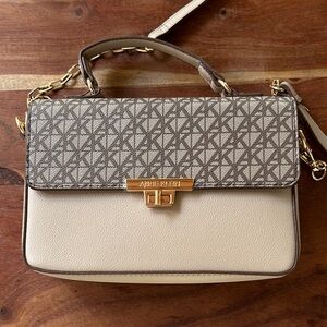 Anne Klein Print Shoulder Bag with Gold Lock in brown and Cream